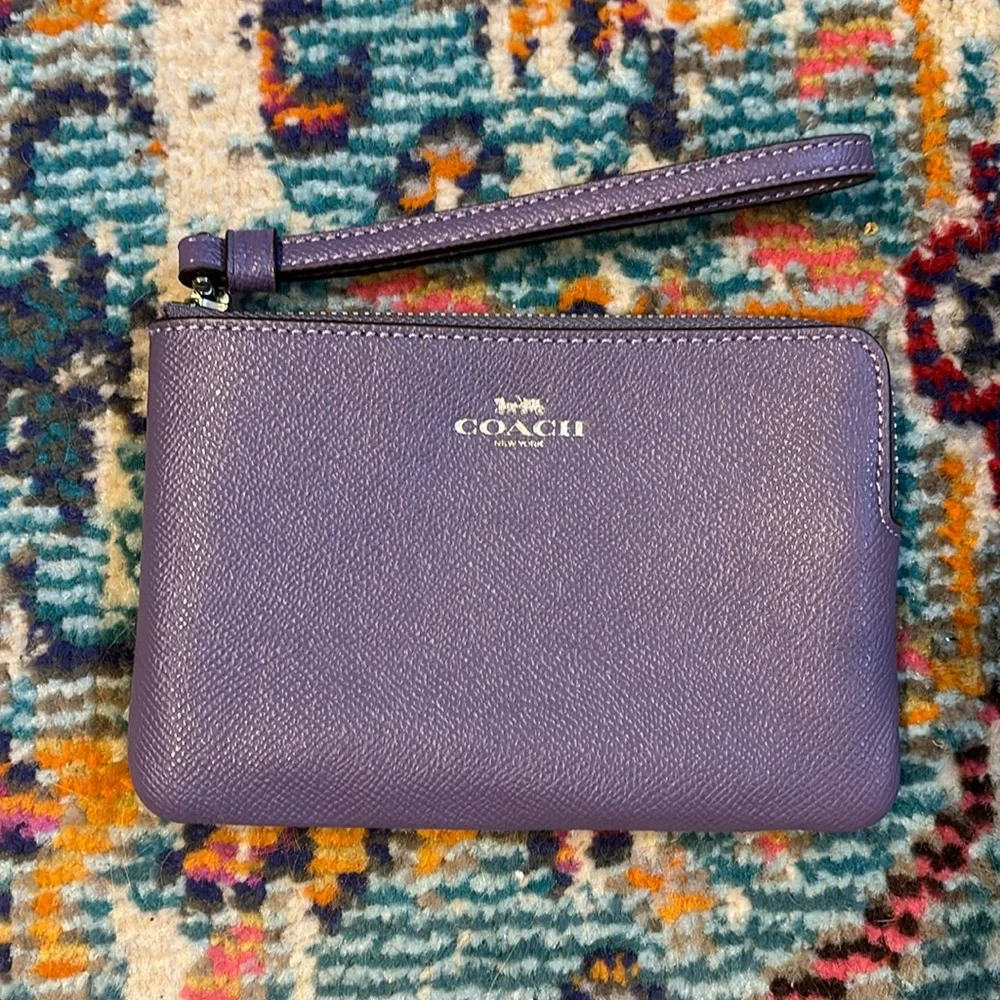Coach Wristlet - Picture 1 of 6